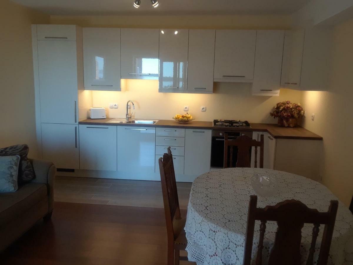 Water View Brand New Apartment, Short Stroll To Beach, Peaceful! Košljun Exterior foto