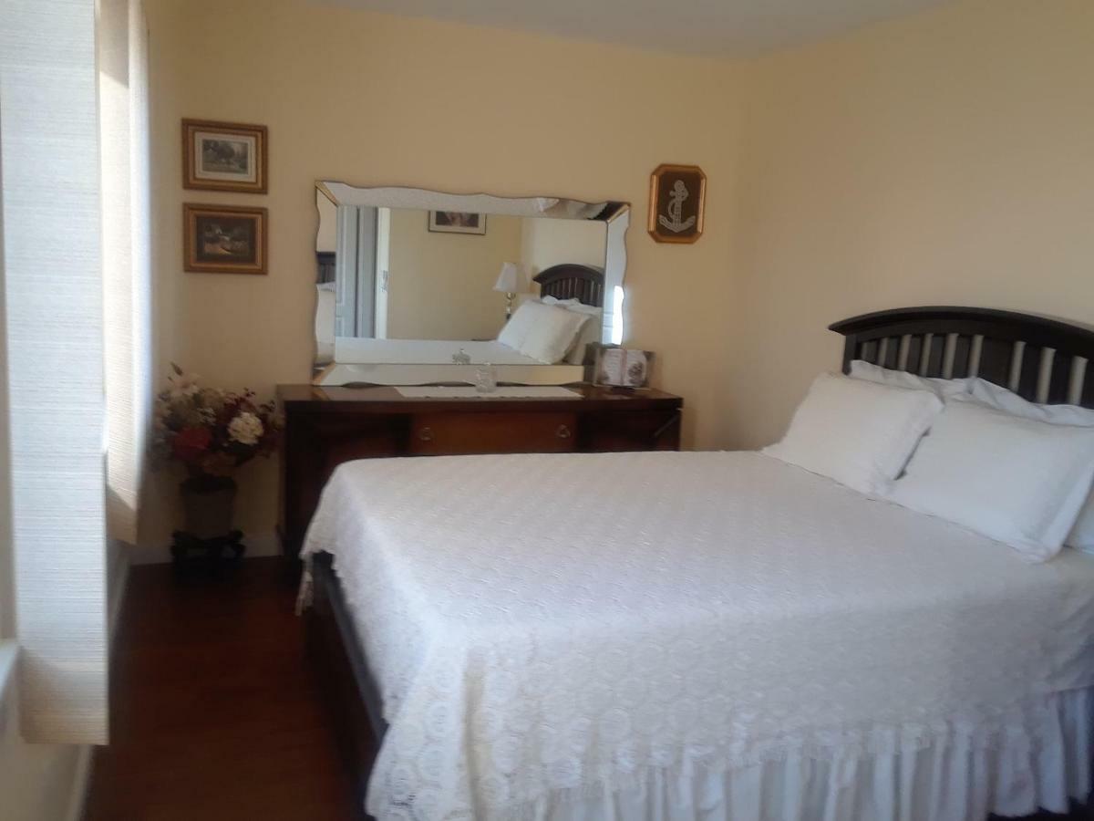 Water View Brand New Apartment, Short Stroll To Beach, Peaceful! Košljun Exterior foto